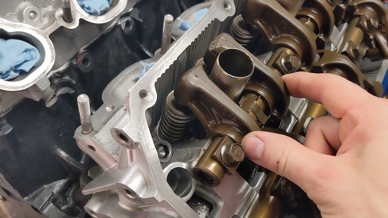 Mitsubishi Delica v6 cylinder heads assembly