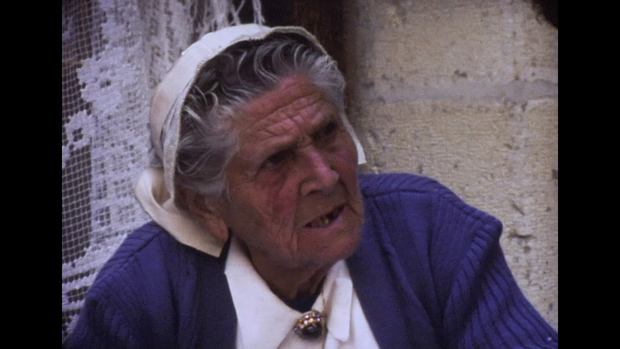 Le marché paysan de Loches 1979 - collection patrimoine