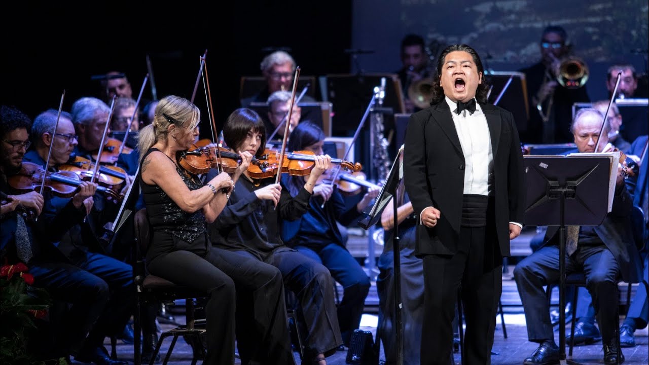 Jihoon Son - G.Rossini: Asile héréditaire ... Amis,amis (Guillaume Tell) 2022 Viotti Competition