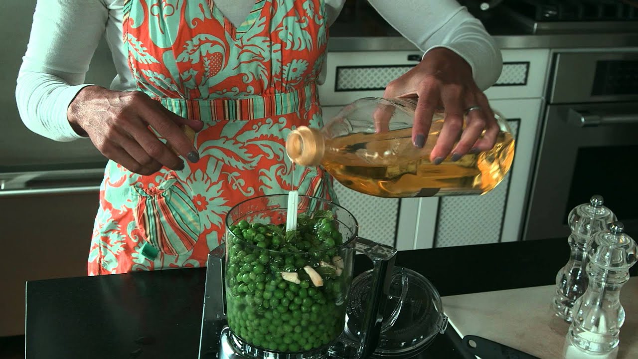 Homemade Pea Dip Healthy Snack Idea