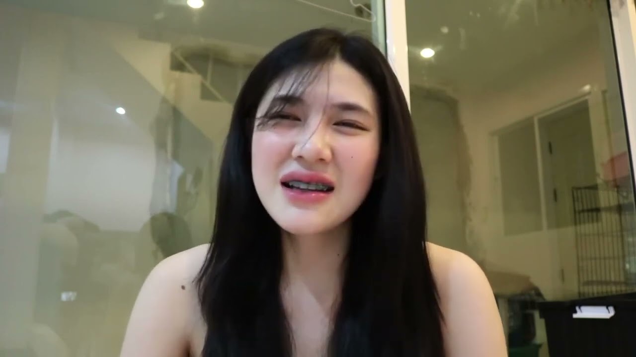 ขีดเส้นใต้ Cover แนน วริศรา
