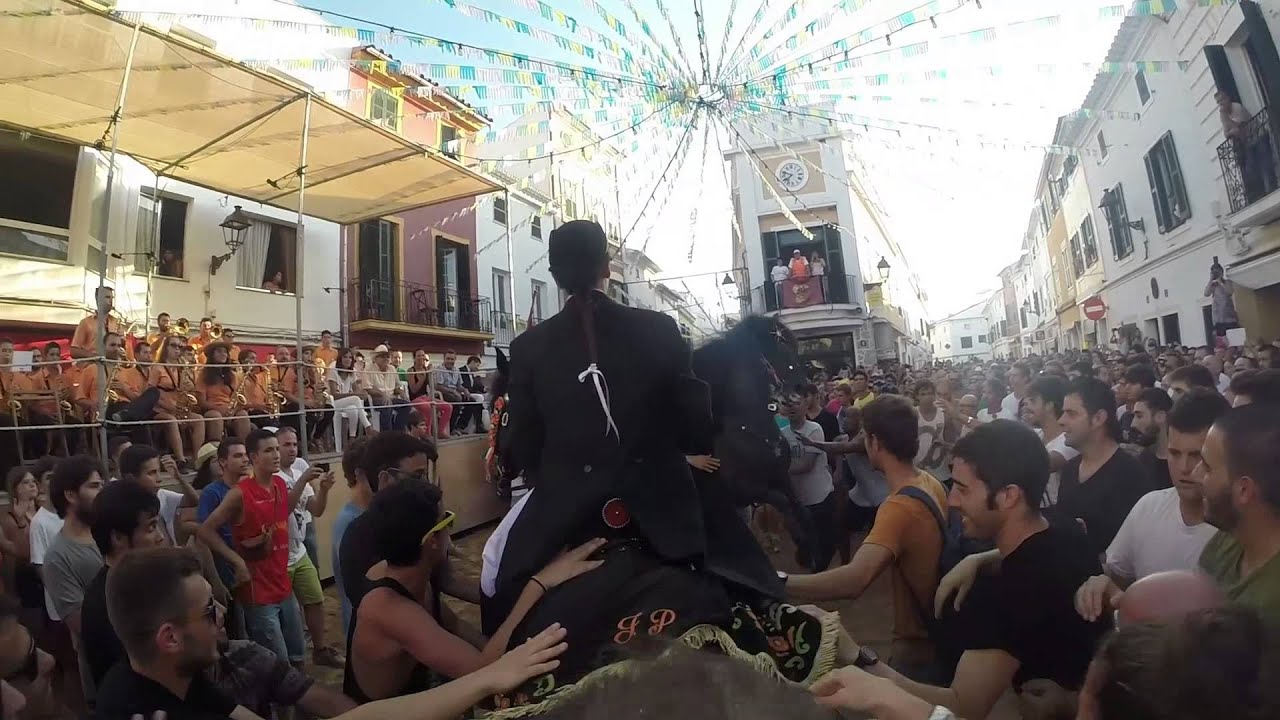 Menorca tradicional Jaleo en Es Mercadal