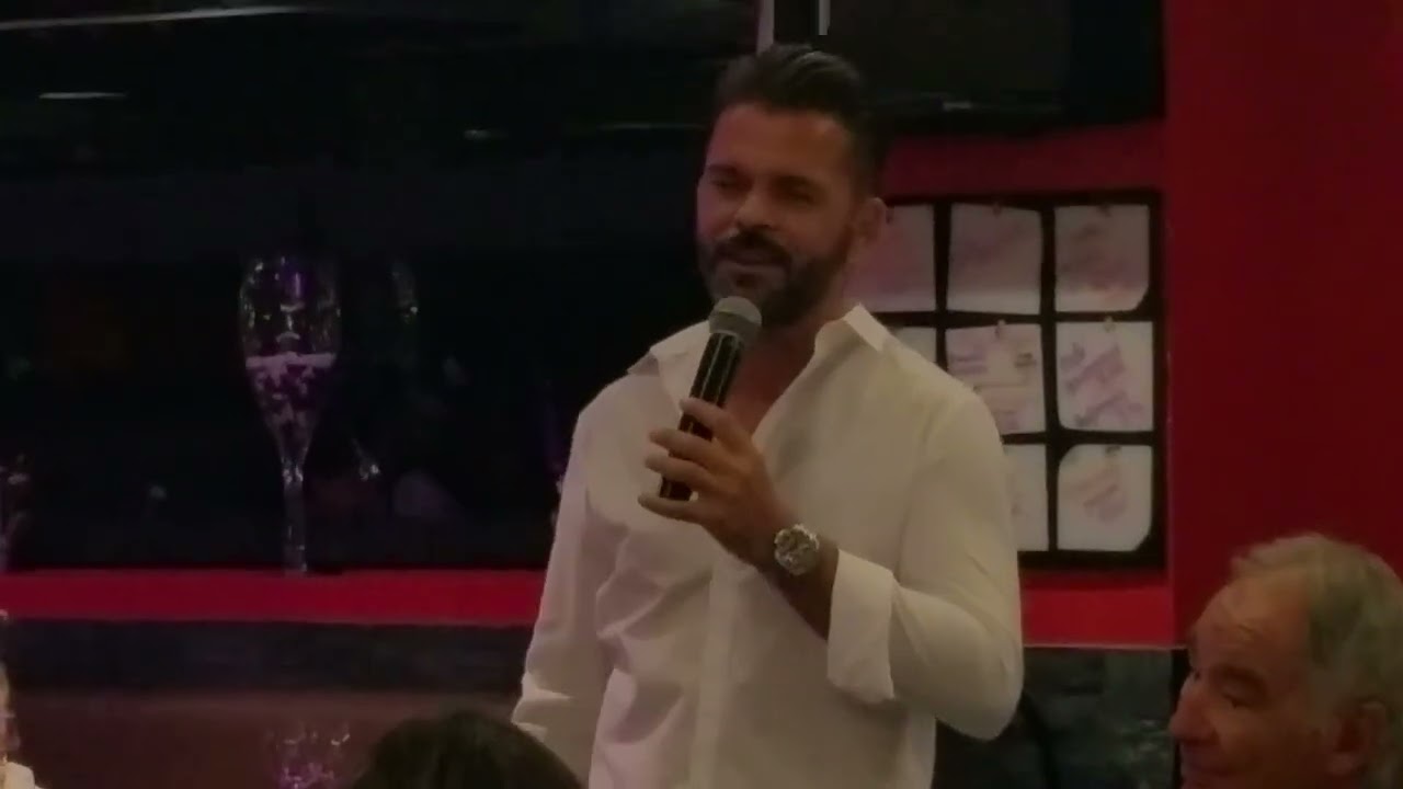 MARCO LENA CA PLEURE AUSSI UN HOMME