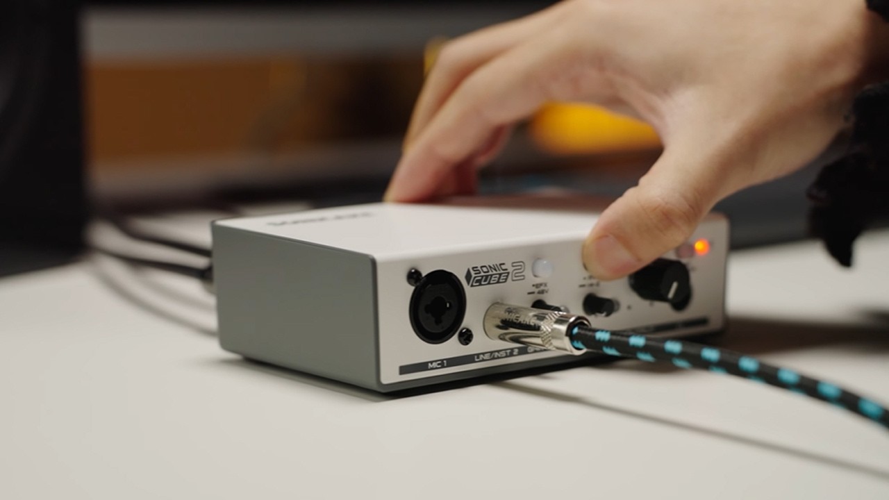 Sonic Cube II &ndash; Professional Audio Interface with Amp Modeling & FX
