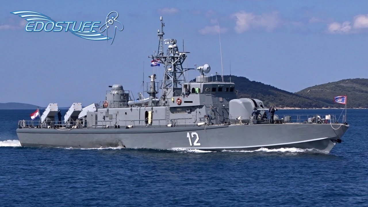 Hrvatska Ratna Mornarica / Croatian Navy - Entering Split Harbor & OSRH Day 2017 - Croatia HD
