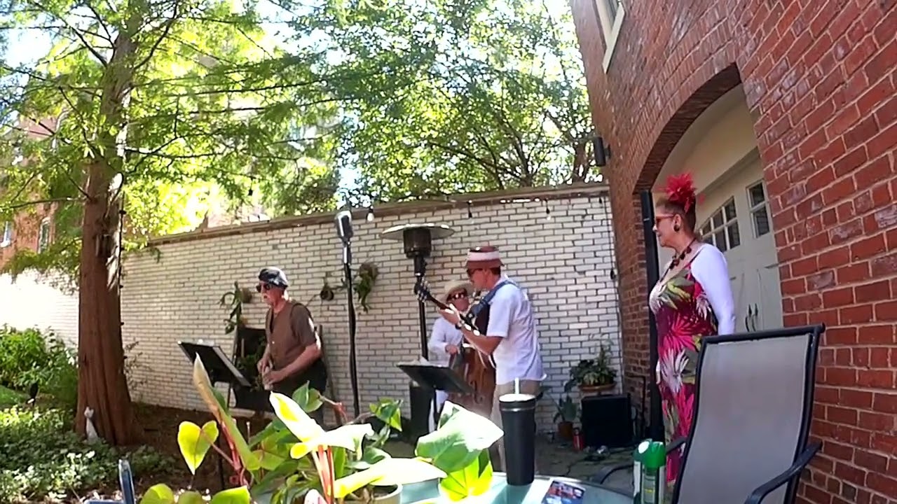 Sarah Jane & The Blue Notes playing St. Louis Blues at Tunes on Tap 2025 in Benton Park (wide angle)