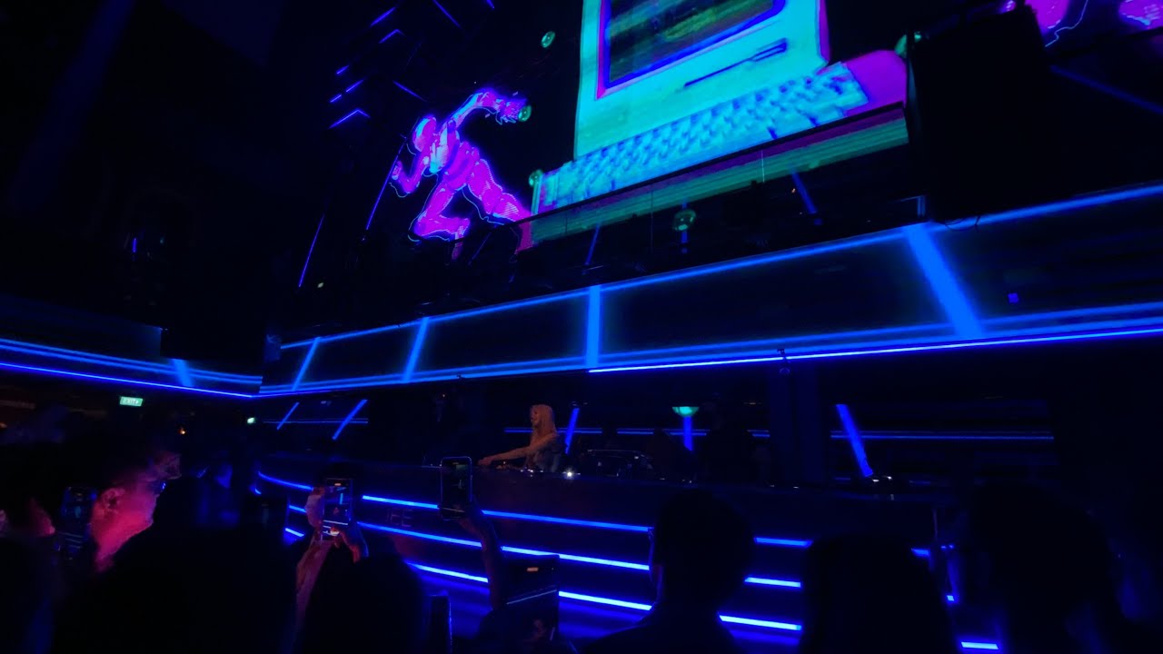 Sober by DJ HYO 효연 in Singapore (2022)