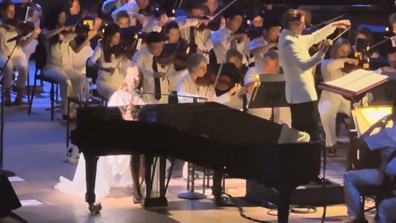 Laufey “Goddess” with Orchestra at Chautauqua Institution 