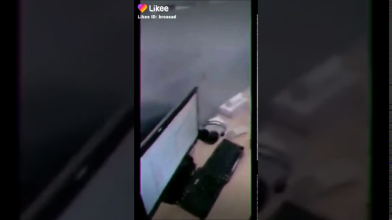 ye hamari car hai, aur ye hum hain, aur ye hamari party ho rhi hai