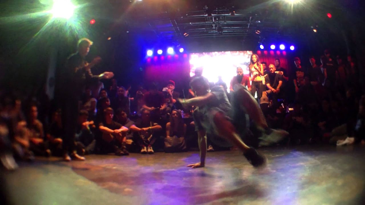 Scarface VS Ark | BBOY | STYLE WARZ 2014
