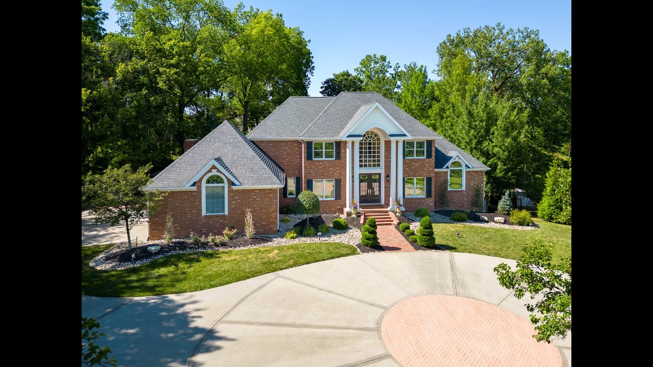 Homes for sale - 40 Country Club Dr, Edwardsville, IL 62025