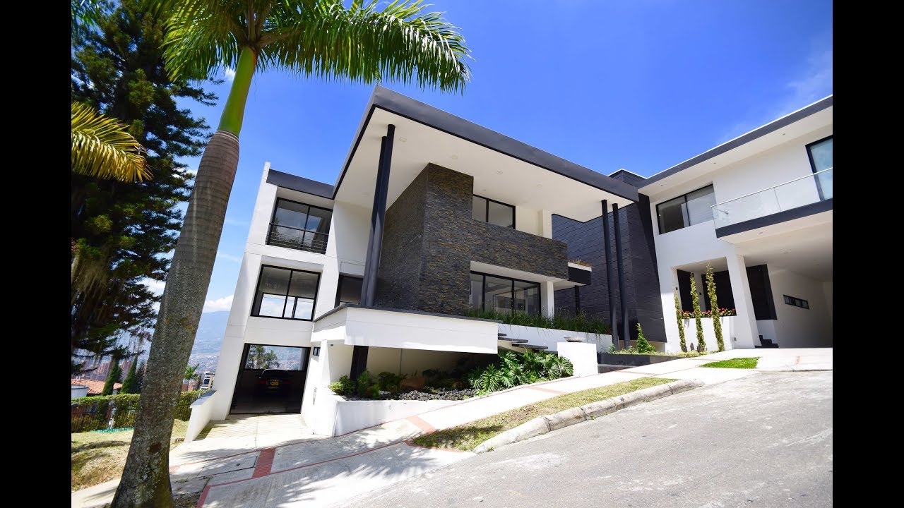 Medellín Inmobiliaria - Casa Espectacular en Venta ubicada en Las Palmas