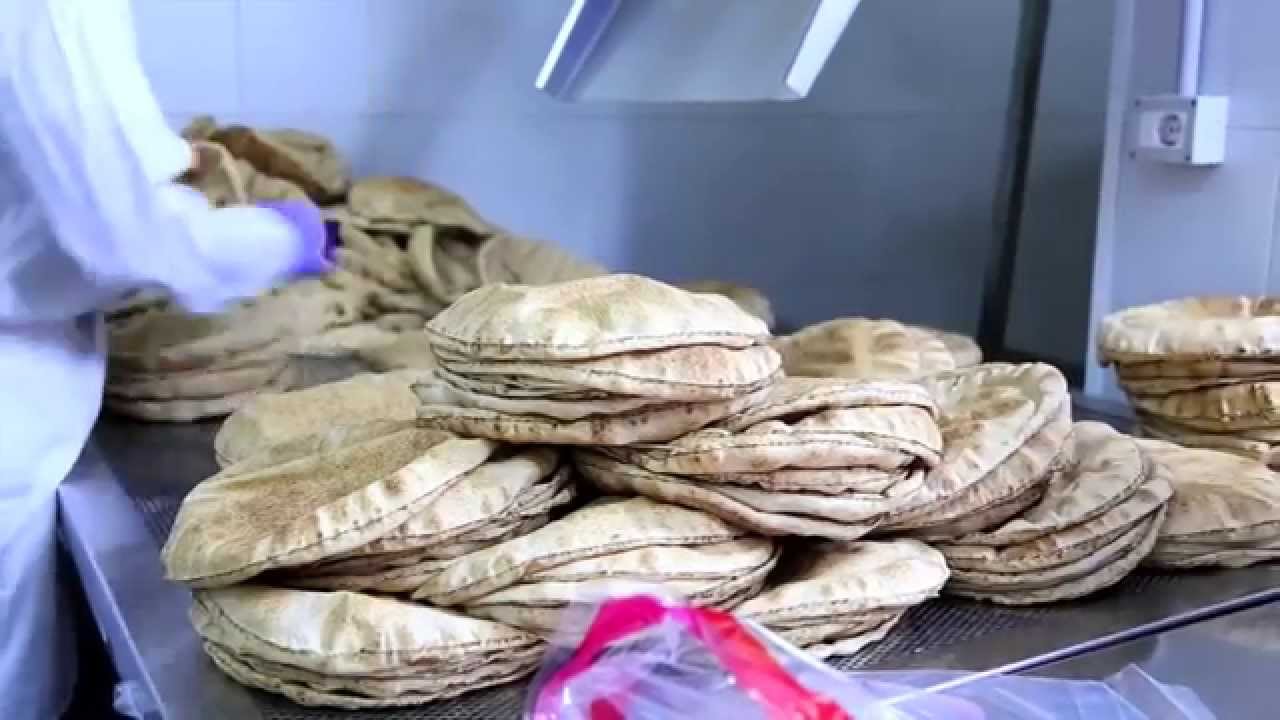 Lebanese Flatbread: How It's Made? (The Process from Start to End)