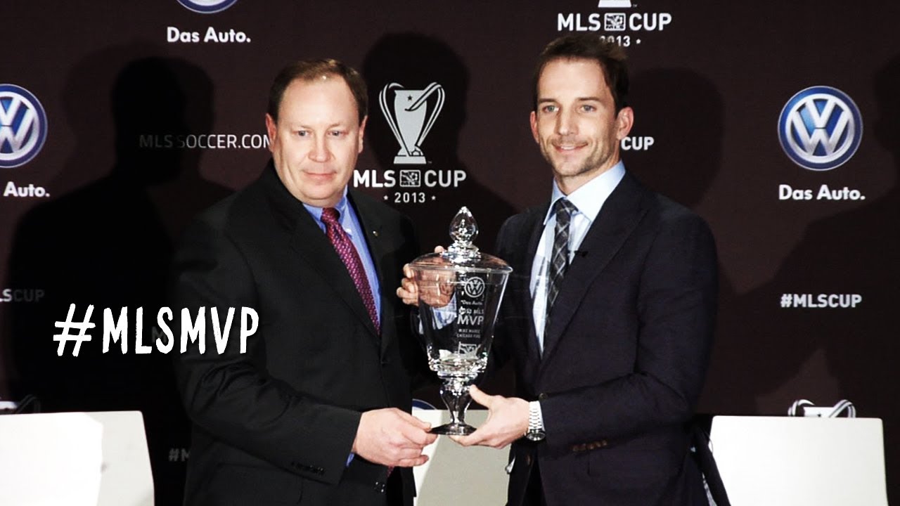 WATCH: Mike Magee reacts to his 2013 Volkswagen MVP Award