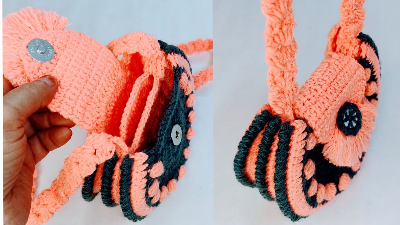Crochet A Beautiful ❤️ Purse / How To Crochet 3 Pocket Coin Purse #coinpurse