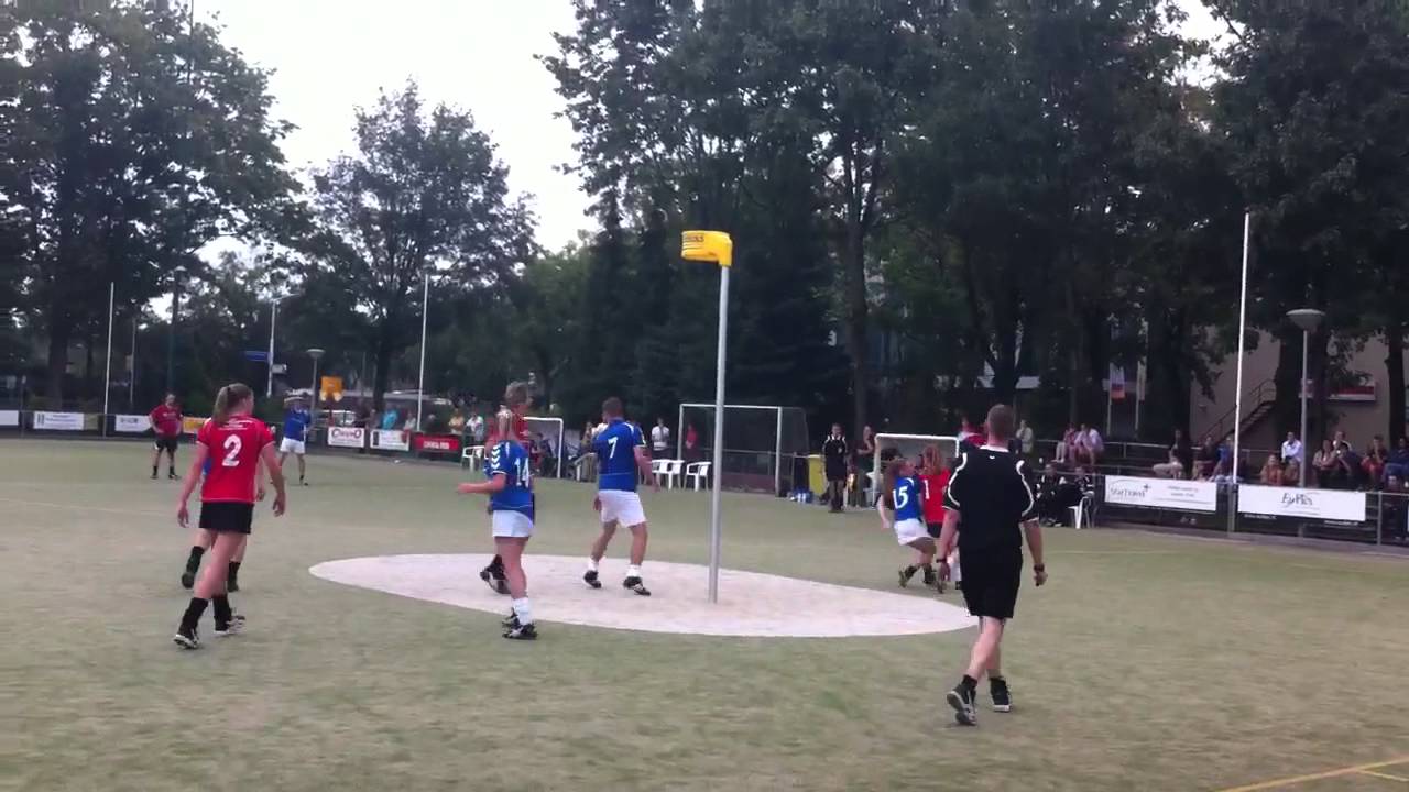 DSC 1 - Tilburg 1 (25-14) goal Jan Knollema 16-11