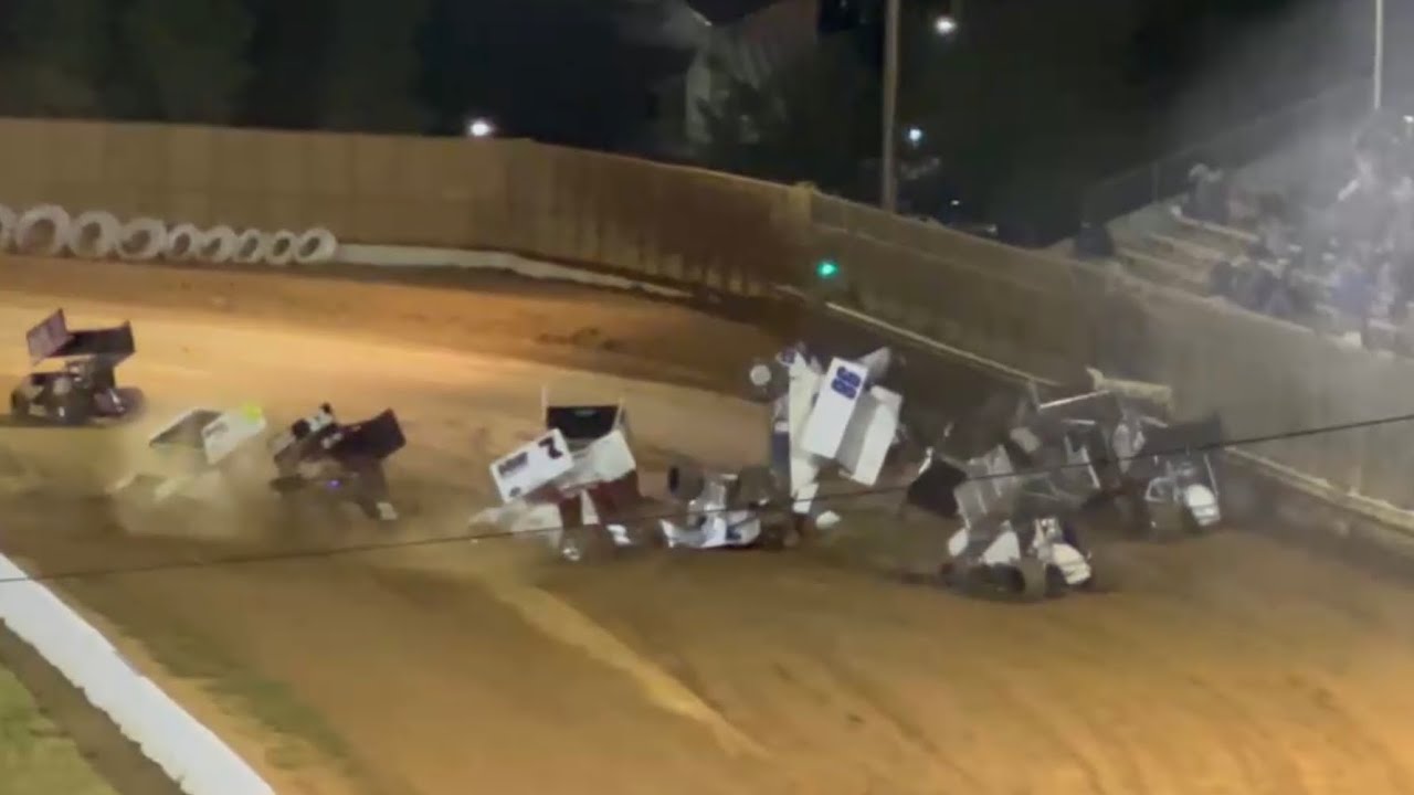Horrible Crash On The Start Of B Main Throttle Stuck At Placerville Speedway Two Camera Angles
