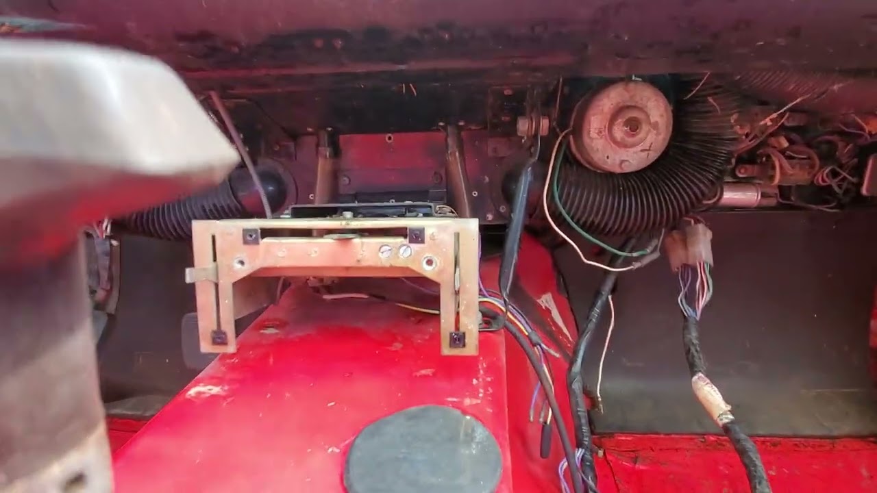 Triumph Stag - Federal Mk2 rolling shell.