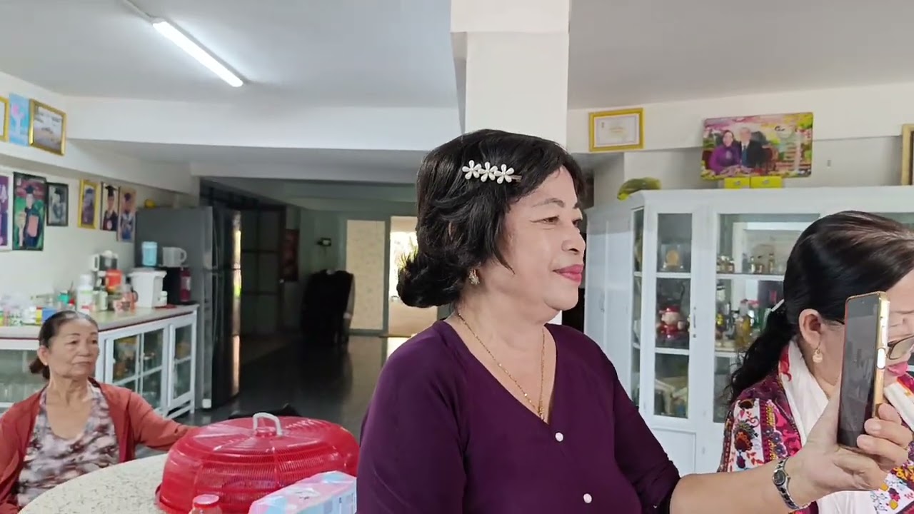 Các nhà thơ cùng thời với ba ở Văn Sương Các Vĩnh Long đến nhà thăm ba