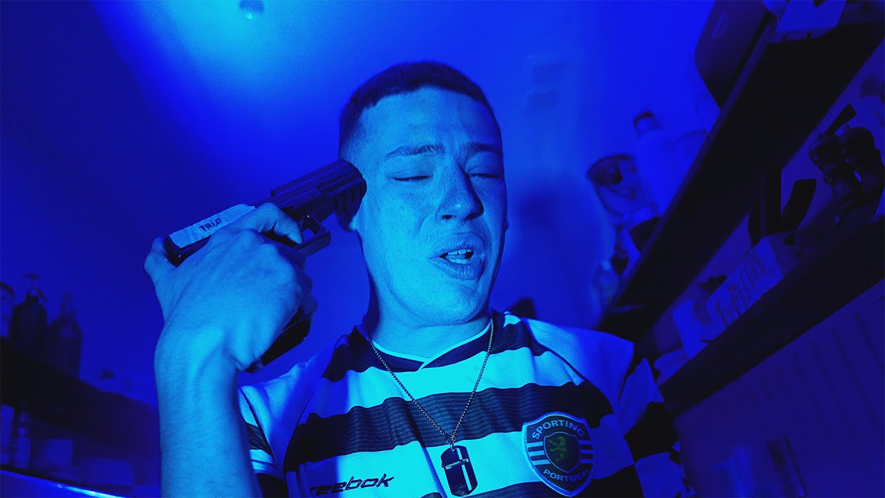 Caffe & Julikin Sky - FRIO (Videoclip Oficial) Track 1 - BRONCOESPASMO