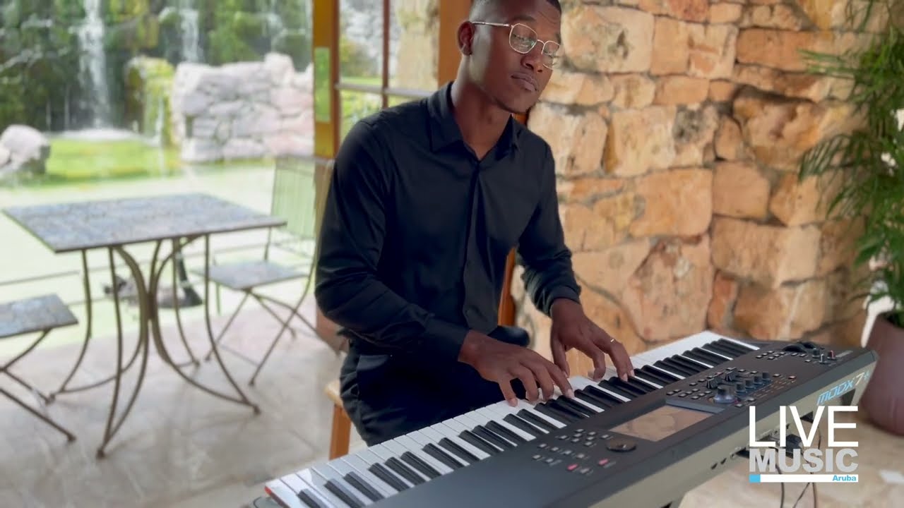 Live Music Aruba presents Timothy Solo Pianist | Fly me to the moon