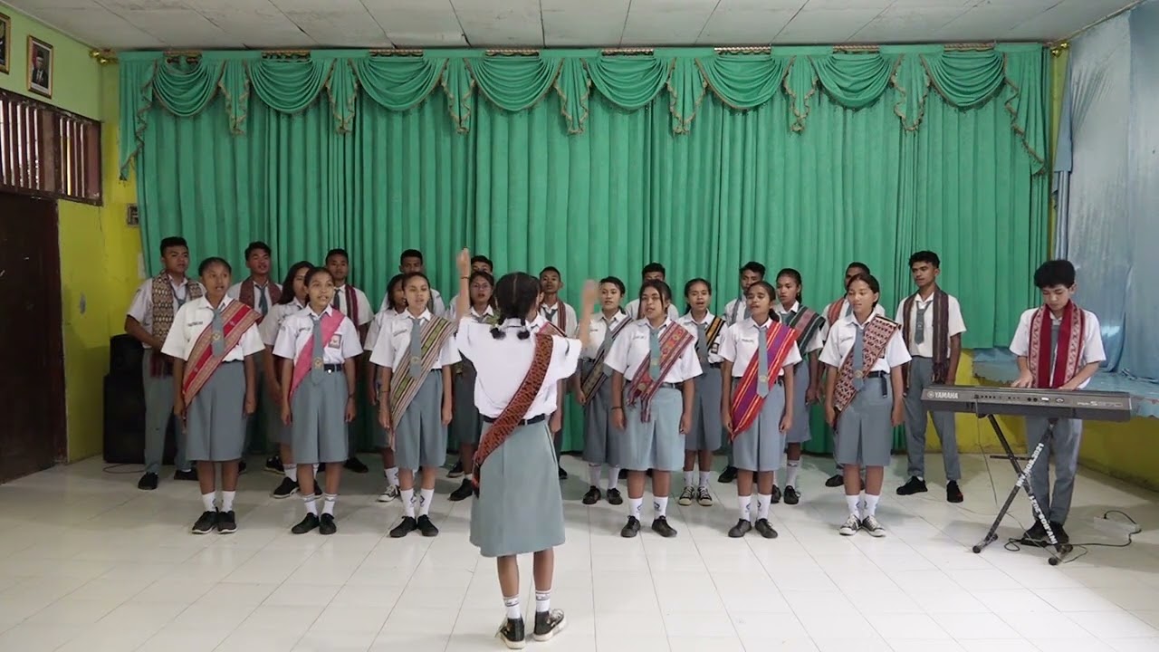 PADUAN SUARA  SMAN 2 KEFAMENANU Kabupaten TTU Nusa Tenggara Timur