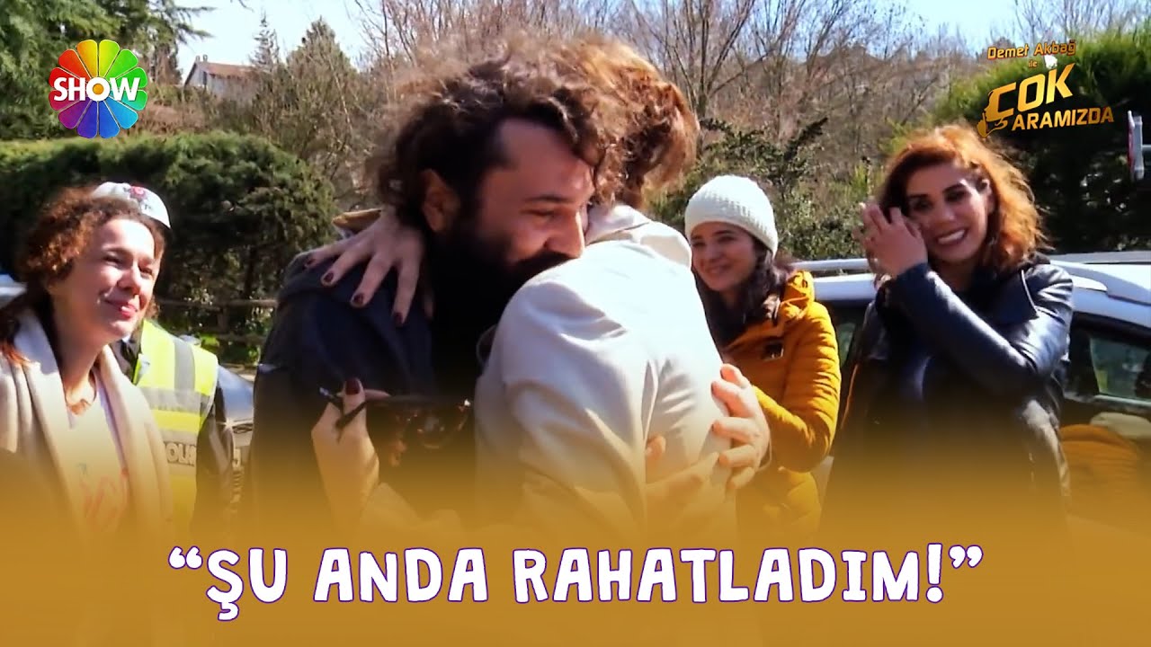 Halil Sezai, Demet Akbağ’ı görünce rahat bir nefes aldı! | Demet Akbağ ile Çok Aramızda