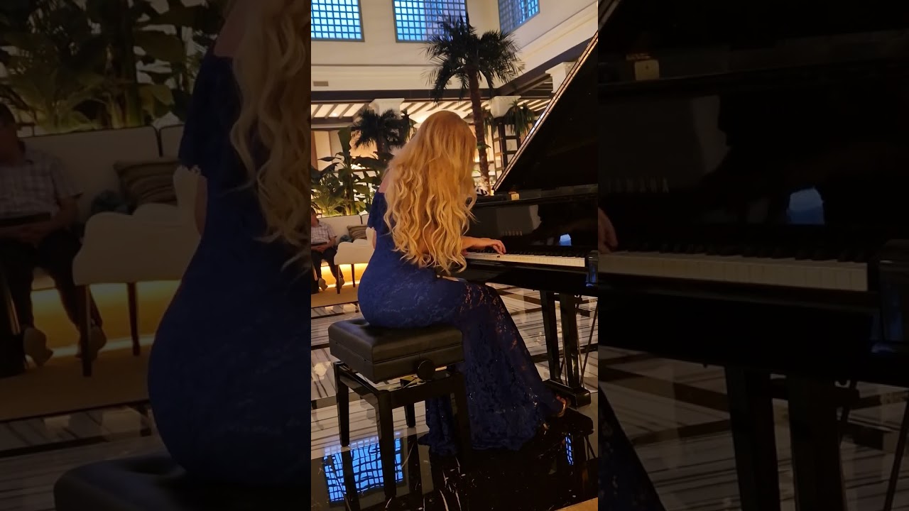 La Vals d'Am&eacute;lie ♡ Yann Tiersen ( Piano Cover By Yasmina Gallardo)