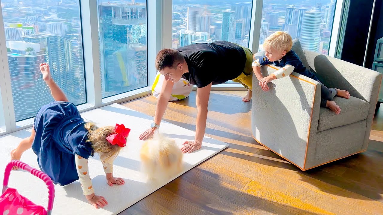 Naomi and David - school, cooking pancakes and play with daddy