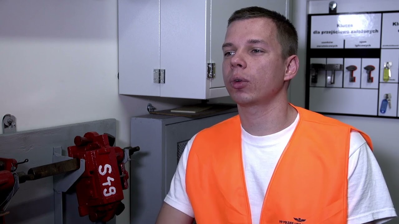 Technik automatyk sterowania ruchem kolejowym