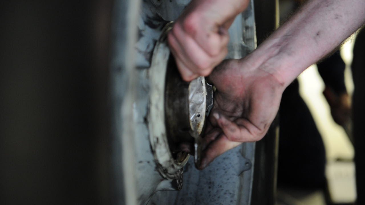 KC-135 Tire Change Competition
