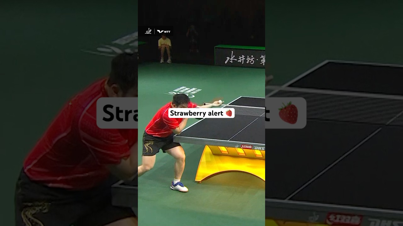 As tasty as it gets 🍓⏪ #ITTFWorlds2025 #TableTennis