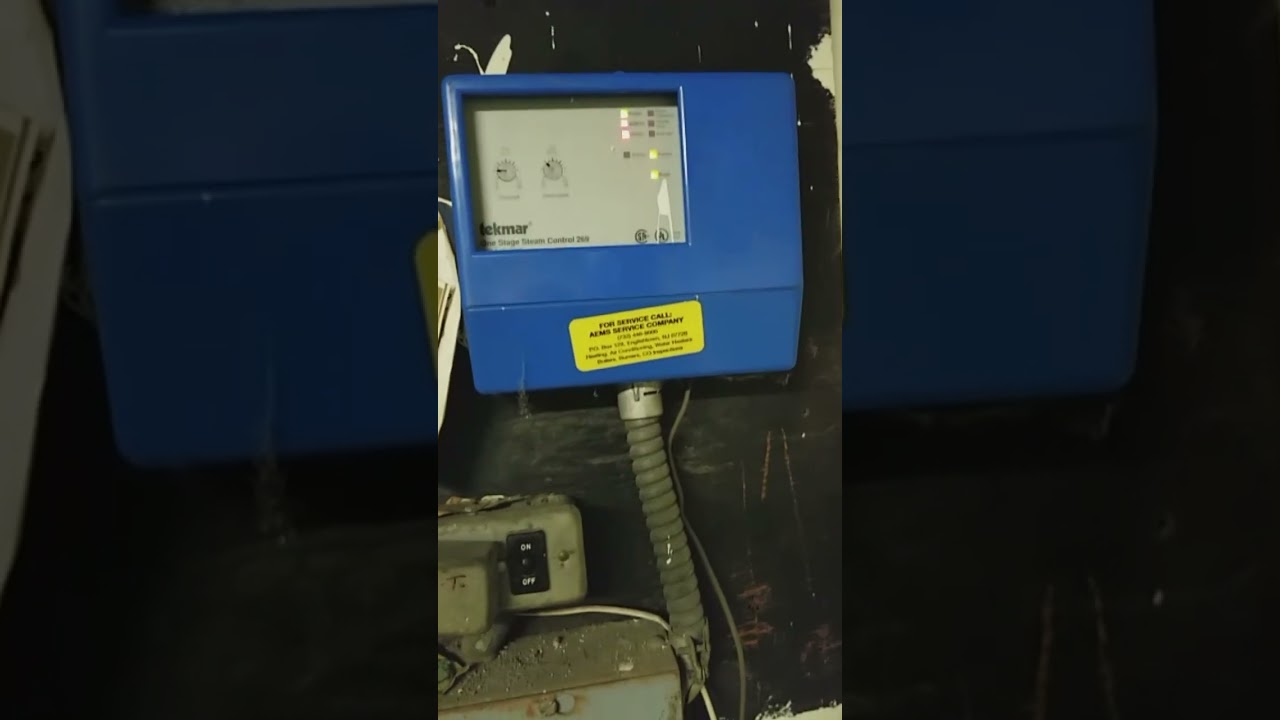 What this mean?? #tekmar #boiler #mechanic #newyork #plumbing #noheat