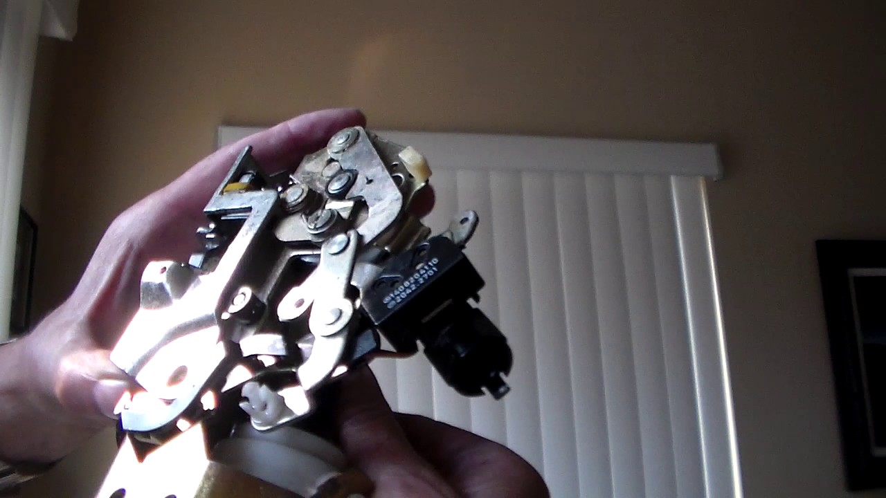 97 Mercedes S320 (140) LR Door Lock FIX
