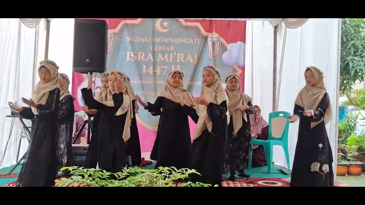 Gerak lagu islami Qolbi fil Madinah Pada perayaan gebyat Isra Mi'raj 1447 H.