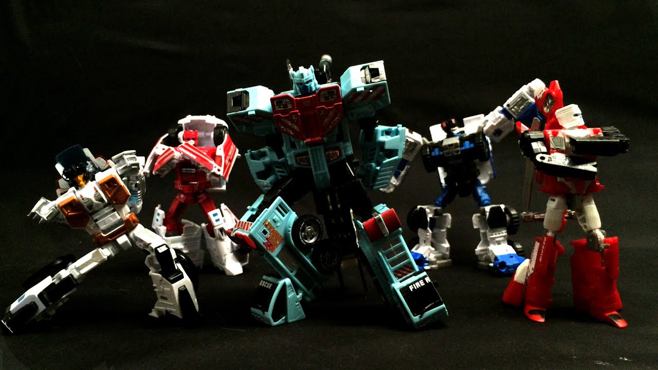Stop Motion Review 081 - Defensor - Combiner Wars Defensor Part 7