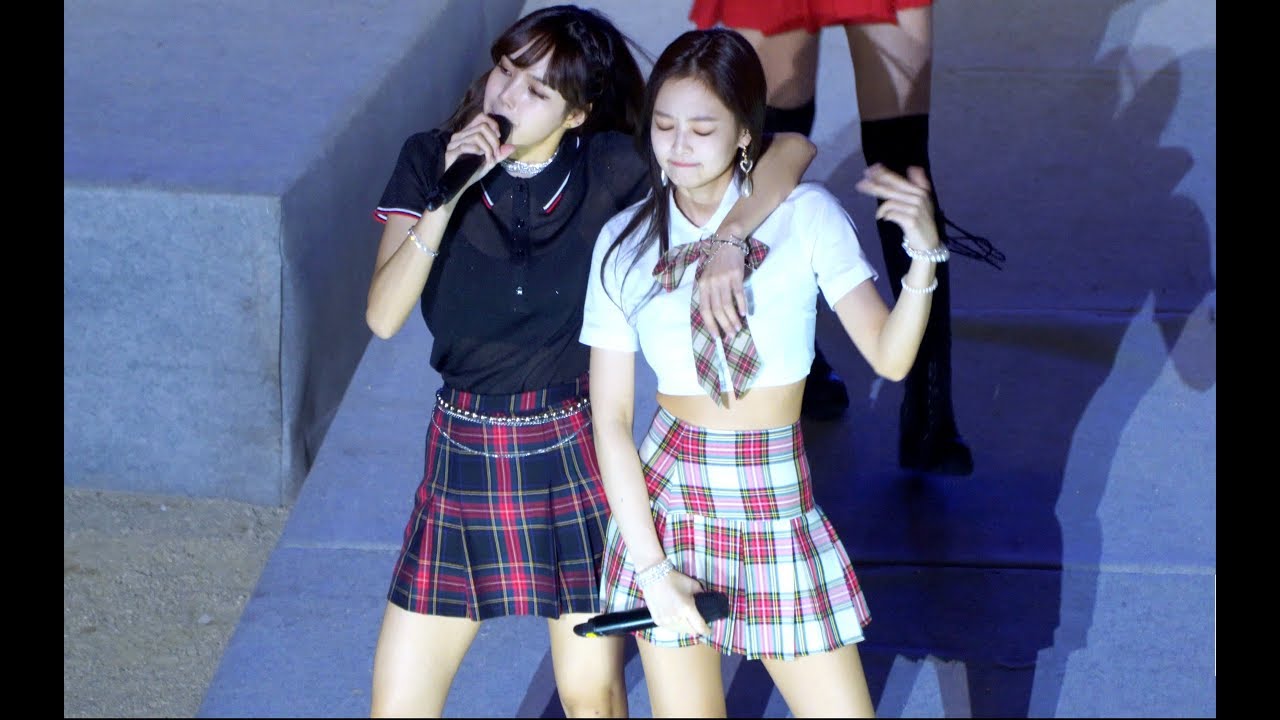 블랙핑크 BLACKPINK (제니) JENNIE 붐바야 BOOMBAYAH, Encore[4K 직캠]@180524 락뮤직