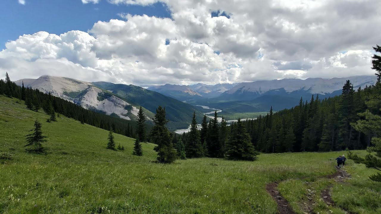 Hiking Powderface East Ridge In Kananaskis, Alberta! Beautiful Panoramic Views!