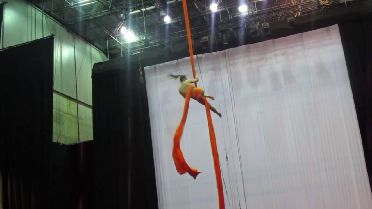Aerial Silks 1st Year presentation ENC