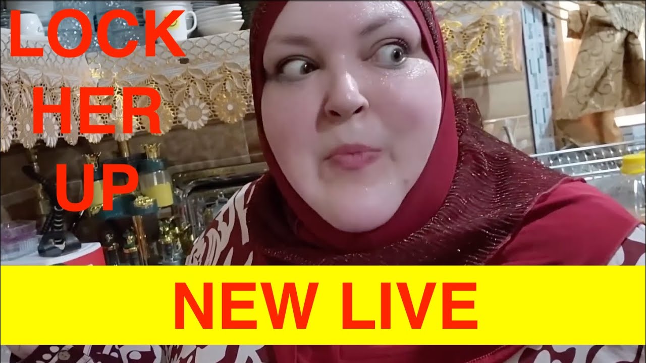 FOODIE BEAUTY NEEDS TO BE DEPLATFORMED...