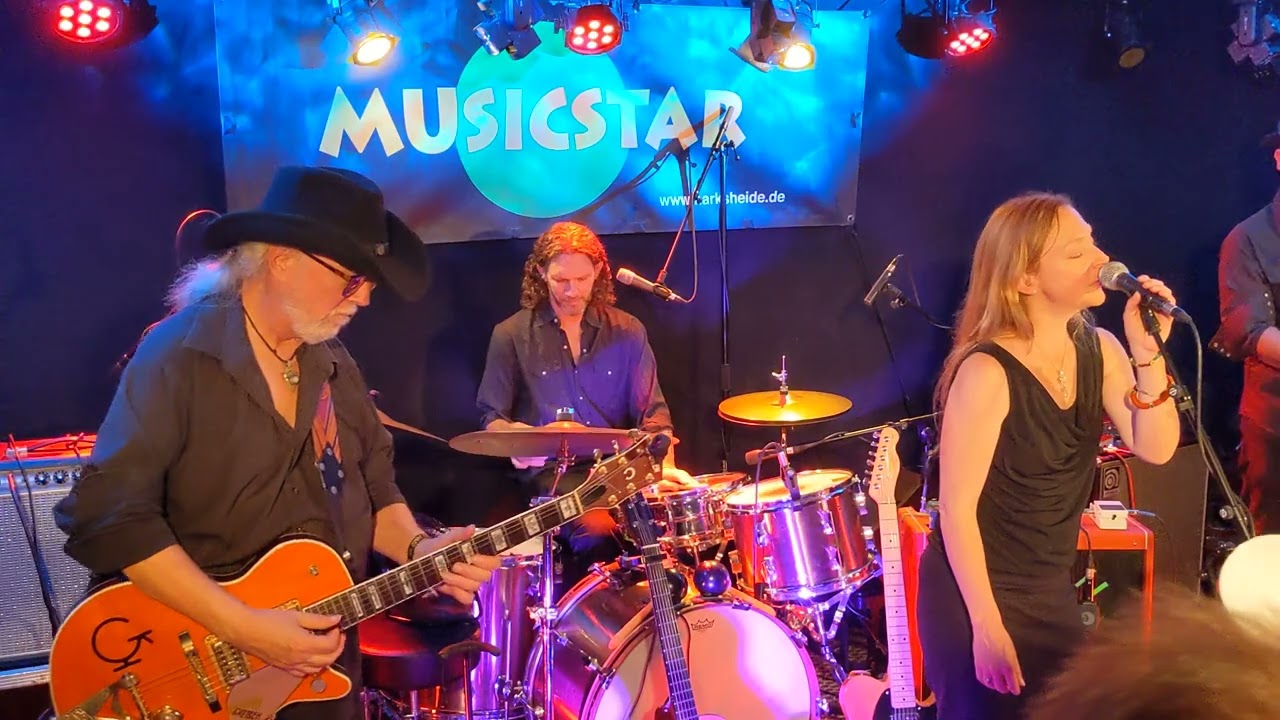 Eilen Jewell feat. Jerry Miller - Summertime , live im Musicstar Norderstedt