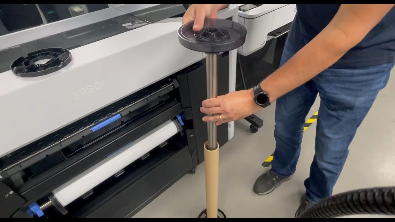 Epson SureColor T5700DM: Jak korzystać z automatycznej nawijarki?