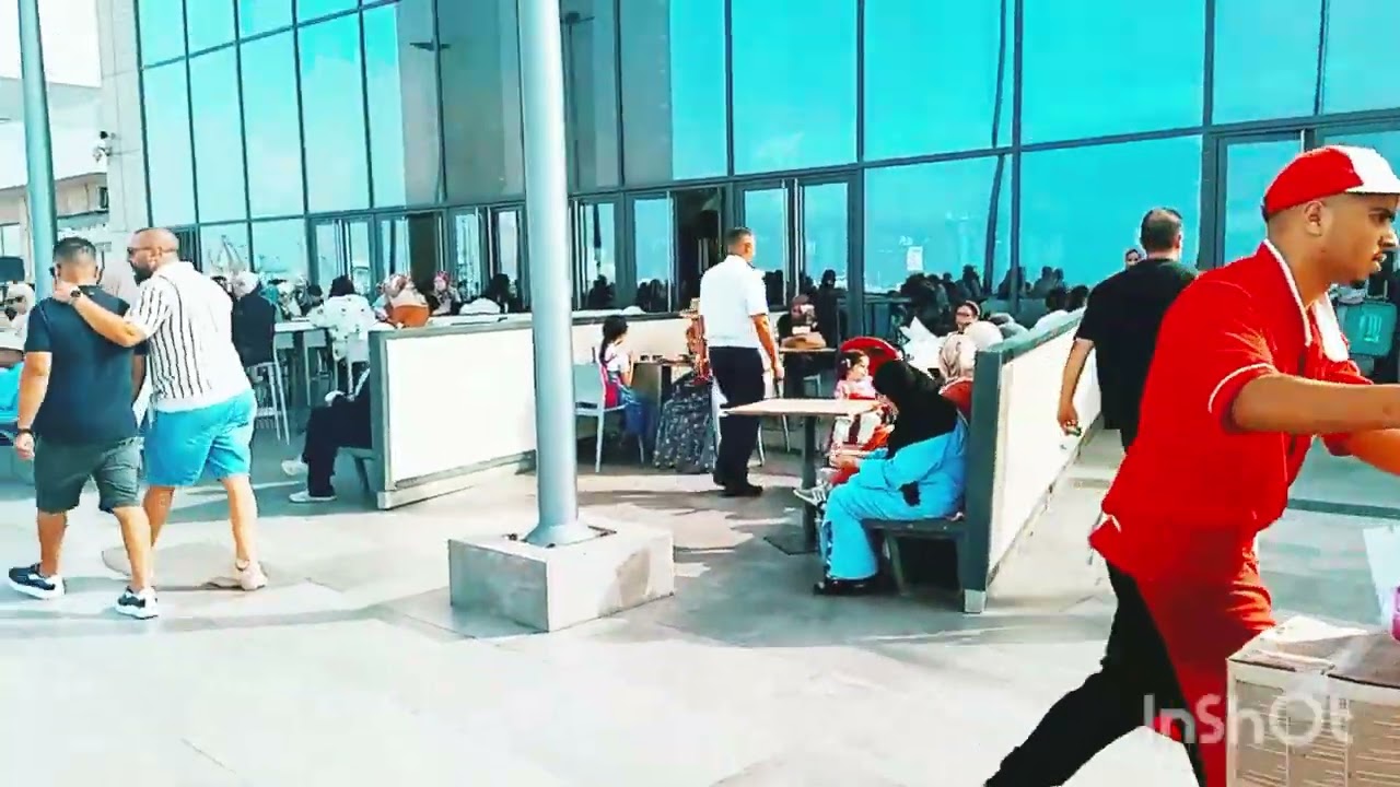 من الواليديه عدنا الى البيضاء مرينا المطيلا على مسجيد الحسن التاني