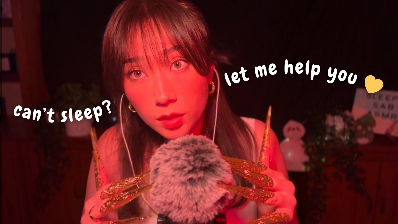 ASMR mic scratching & ear to ear whispers 💤✨(with fluffy and foam mic covers)
