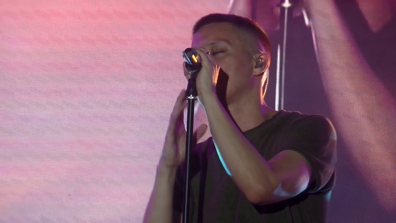 BAMBOO THE CHRISTMAS SONG (AYALA MALLS SOLENAD #AwakenTheSeason 111019)