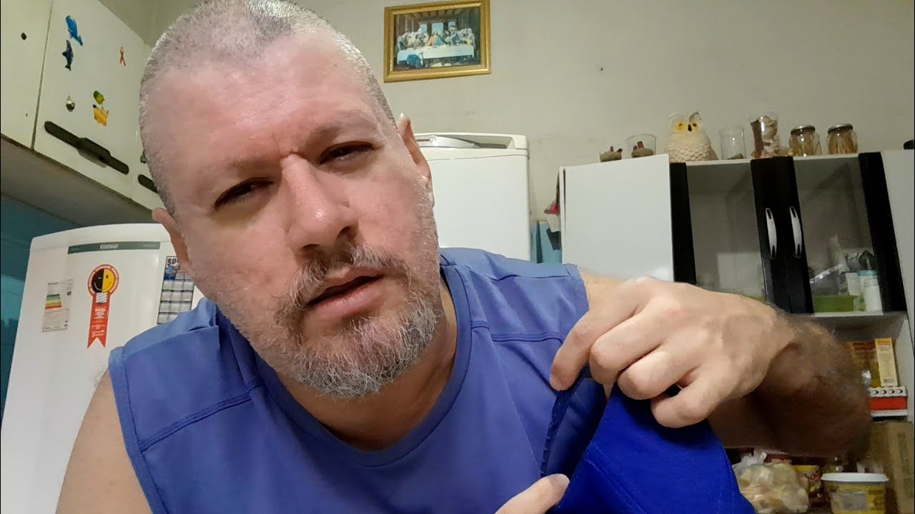 A SOLIDÃO DO GAY QUE NÃO É PADRÃO 