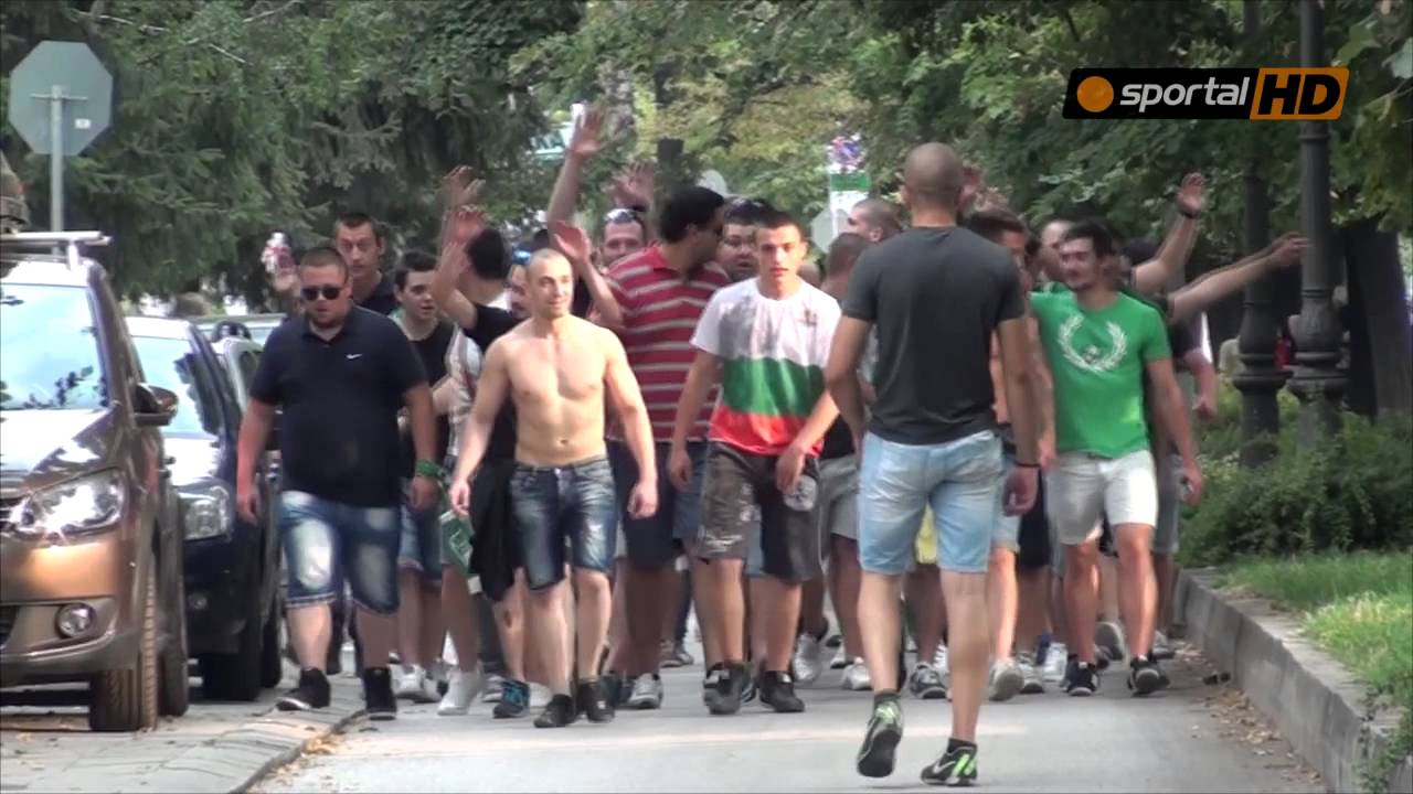 Ултрасите на Берое с шествие срещу Левски