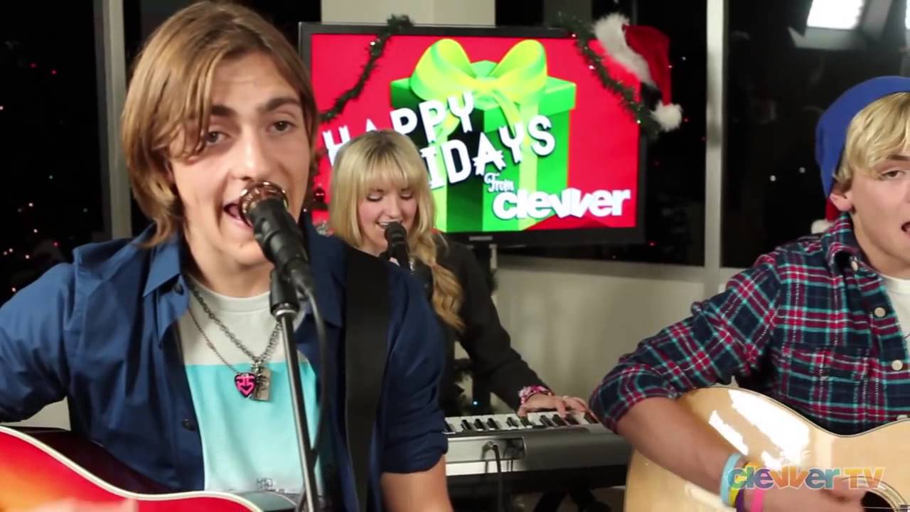 R5- Christmas is coming