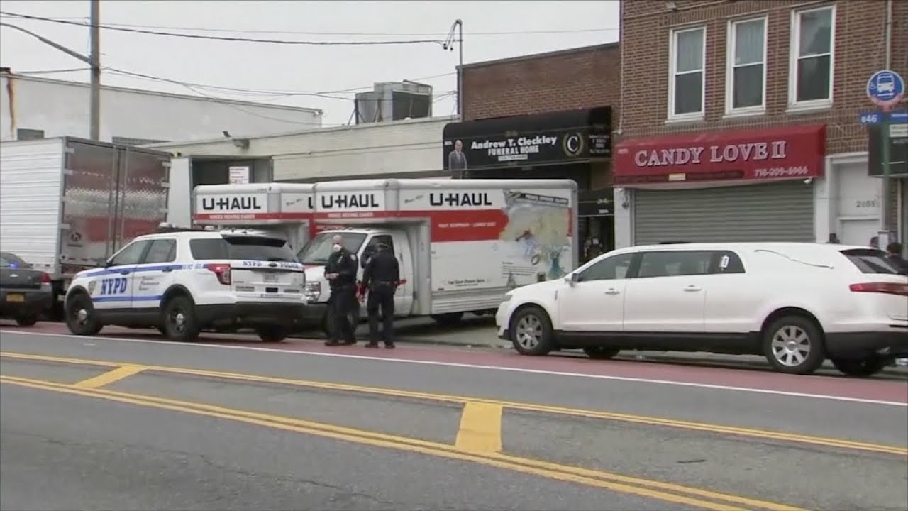 Bodies found in trucks outside NYC funeral home