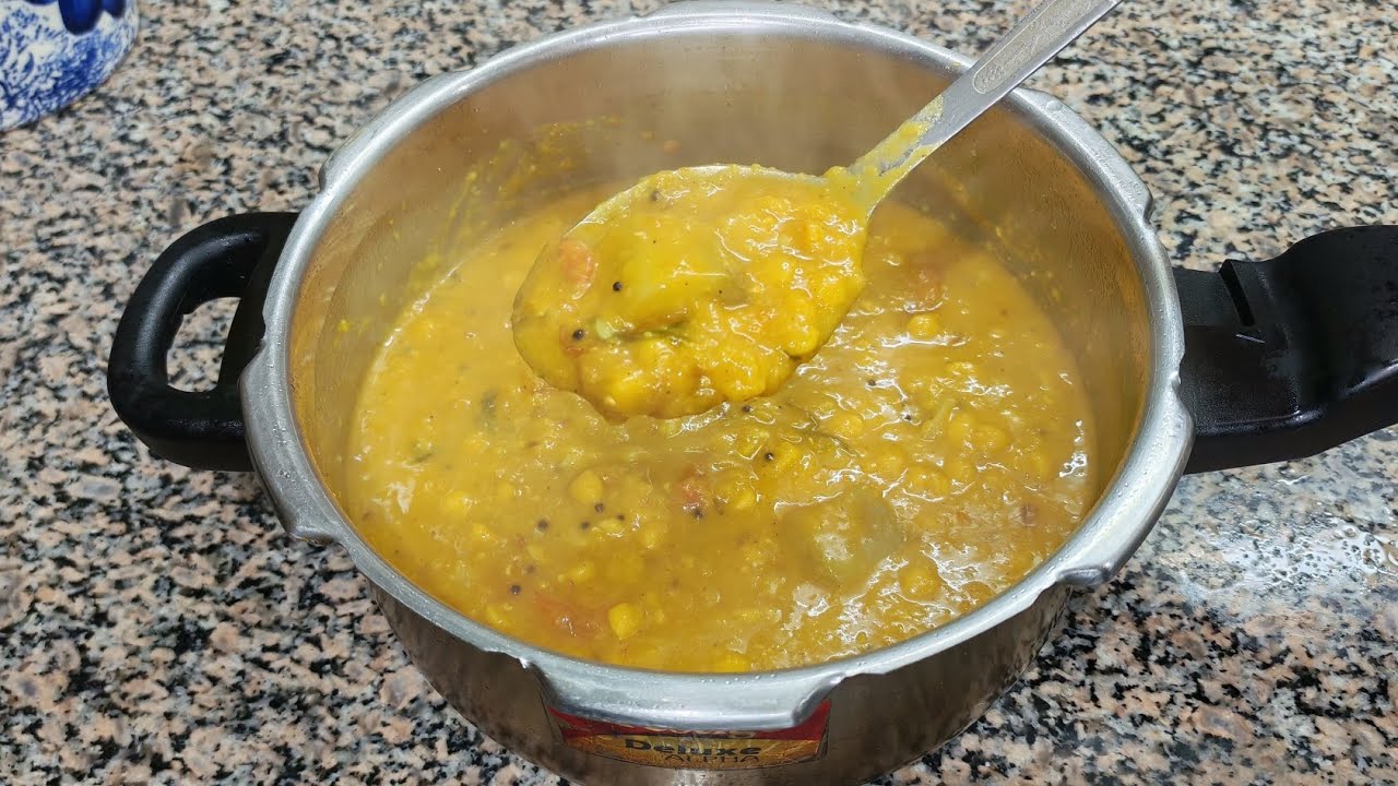 दाल लौकी | प्रेशर कुकर में स्वादिष्ट दाल लौकी, चावल के लिए एक आसान कॉम्बो |Lauki Dal in  cooker 